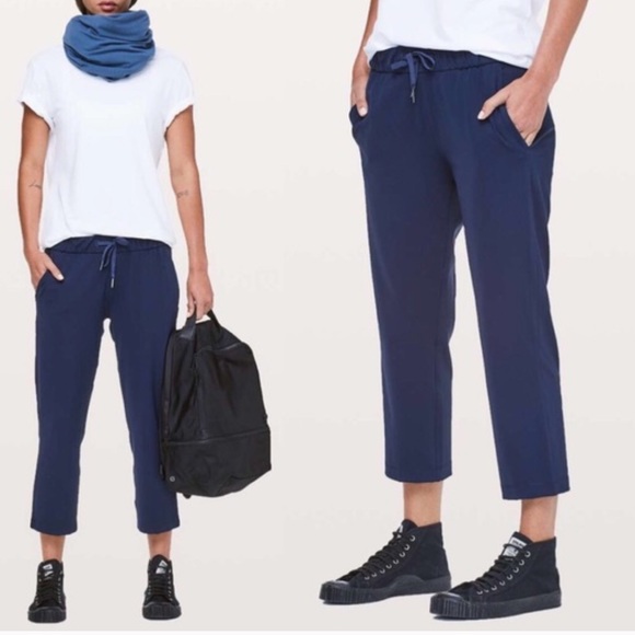 lululemon athletica Pants - Lululemon on the fly 21” crop